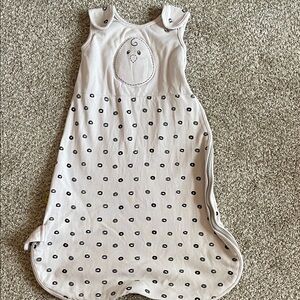 Nested Bean Beige Polka Dot Sleep Sack Size 0-6 months